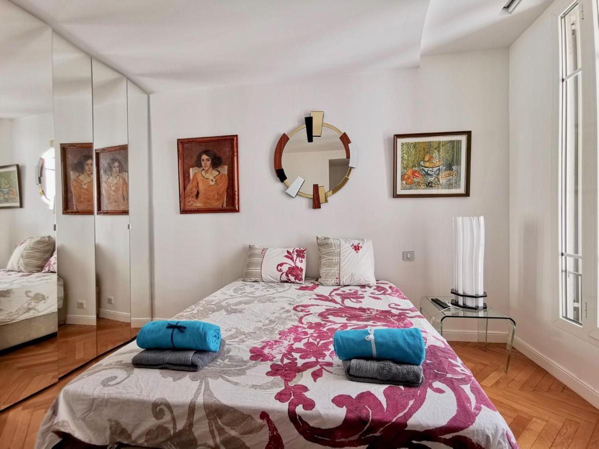 Luxury Baquis